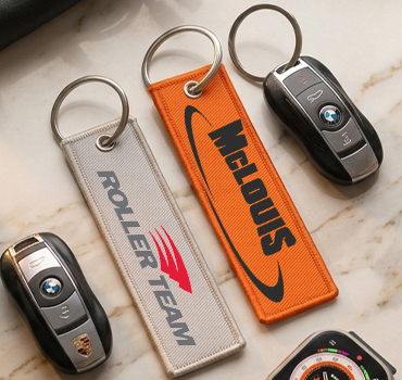 ✨ Llaveros personalizados originales y resistentes  Diseña tu llavero único con nombre, frase o logo. Perfectos para regalos personalizados, detalles para eventos o merchandising para tu negocio.