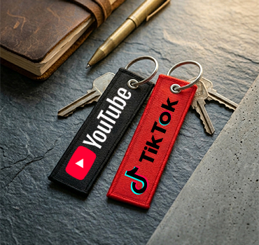 ✨ Llaveros personalizados originales y resistentes  Diseña tu llavero único con nombre, frase o logo. Perfectos para regalos personalizados, detalles para eventos o merchandising para tu negocio.